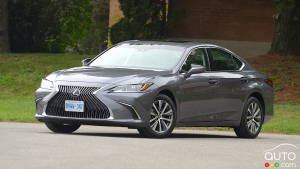2021 Lexus ES Review: Who You Calling Stodgy?